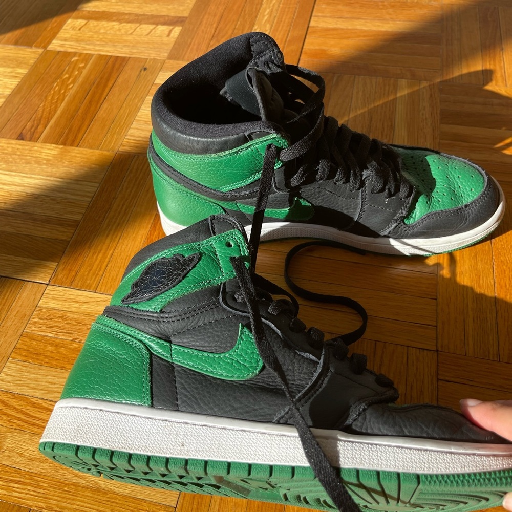 Green/Black Jordan’s